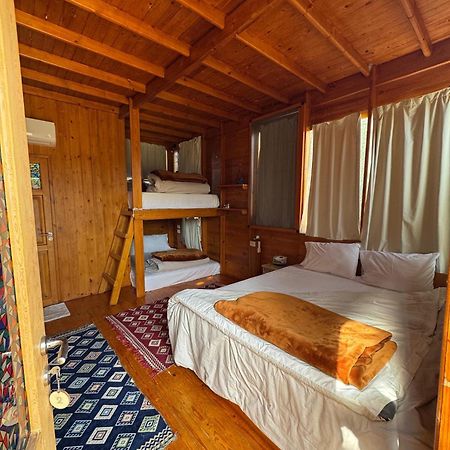 Northern Lake Lodge Izbat Ilyas Eksteriør bilde